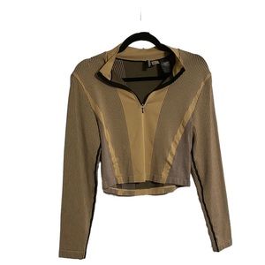 (NWOT) Divided Crop Top Jacket, Large, Form Fitting